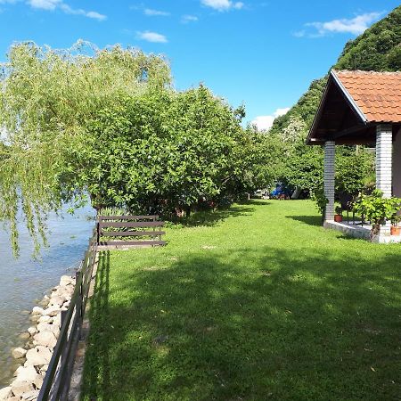 Dedin Raj Villa Golubac Luaran gambar