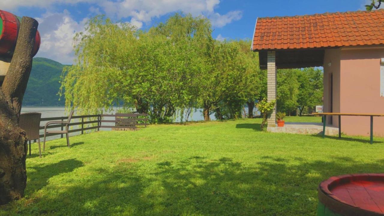 Dedin Raj Villa Golubac Luaran gambar